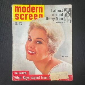 Vintage Modern Screen magazine